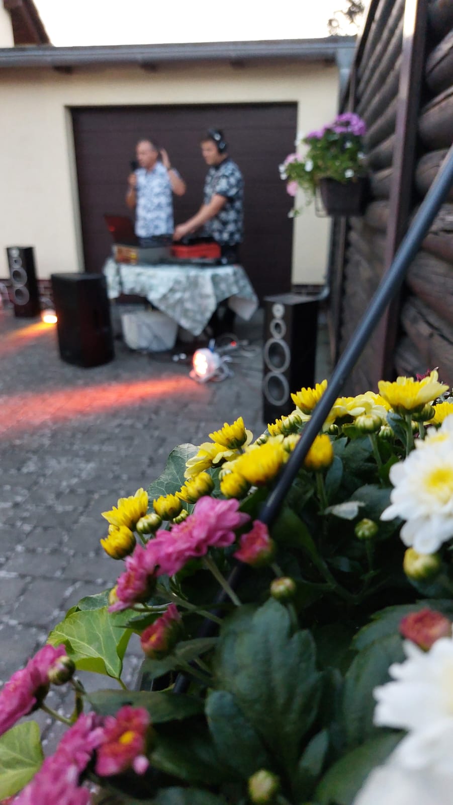 DJ Bild 3